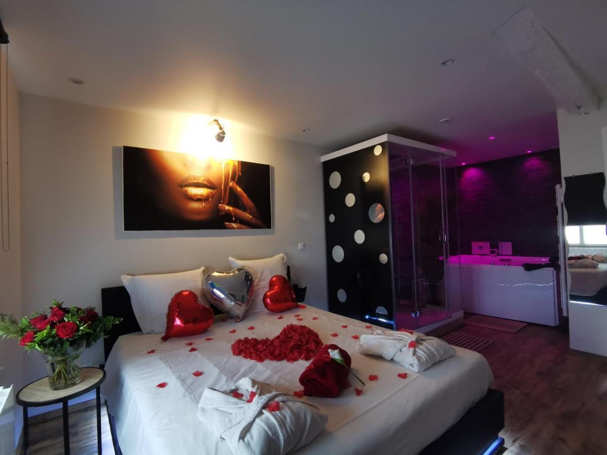 Spa Privatif Love Room, Le Hammam Et Bulles, Chez Nuits Chartraines Chartres Eksteriør billede