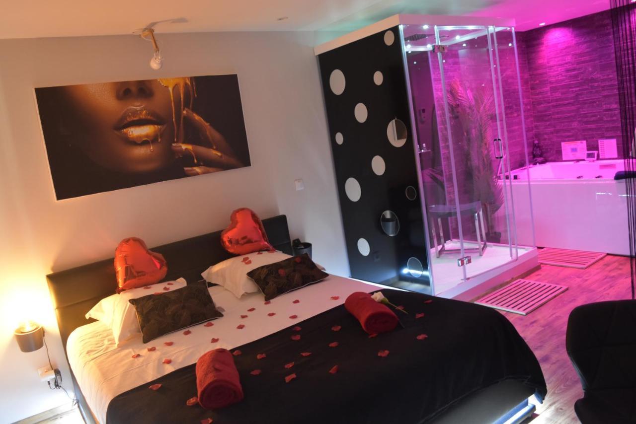 Spa Privatif Love Room, Le Hammam Et Bulles, Chez Nuits Chartraines Chartres Eksteriør billede