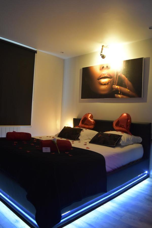 Spa Privatif Love Room, Le Hammam Et Bulles, Chez Nuits Chartraines Chartres Eksteriør billede