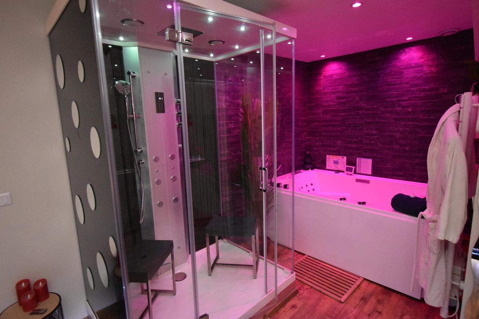 Spa Privatif Love Room, Le Hammam Et Bulles, Chez Nuits Chartraines Chartres Eksteriør billede